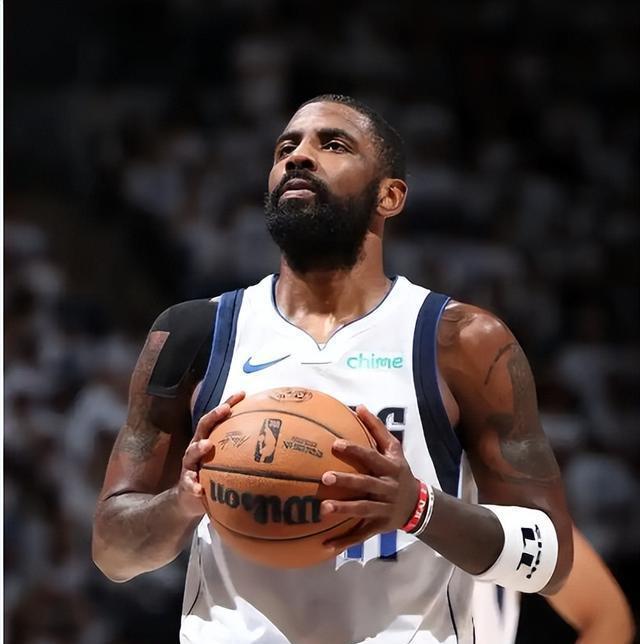 雄鹿队老将赛后回顾职业生涯