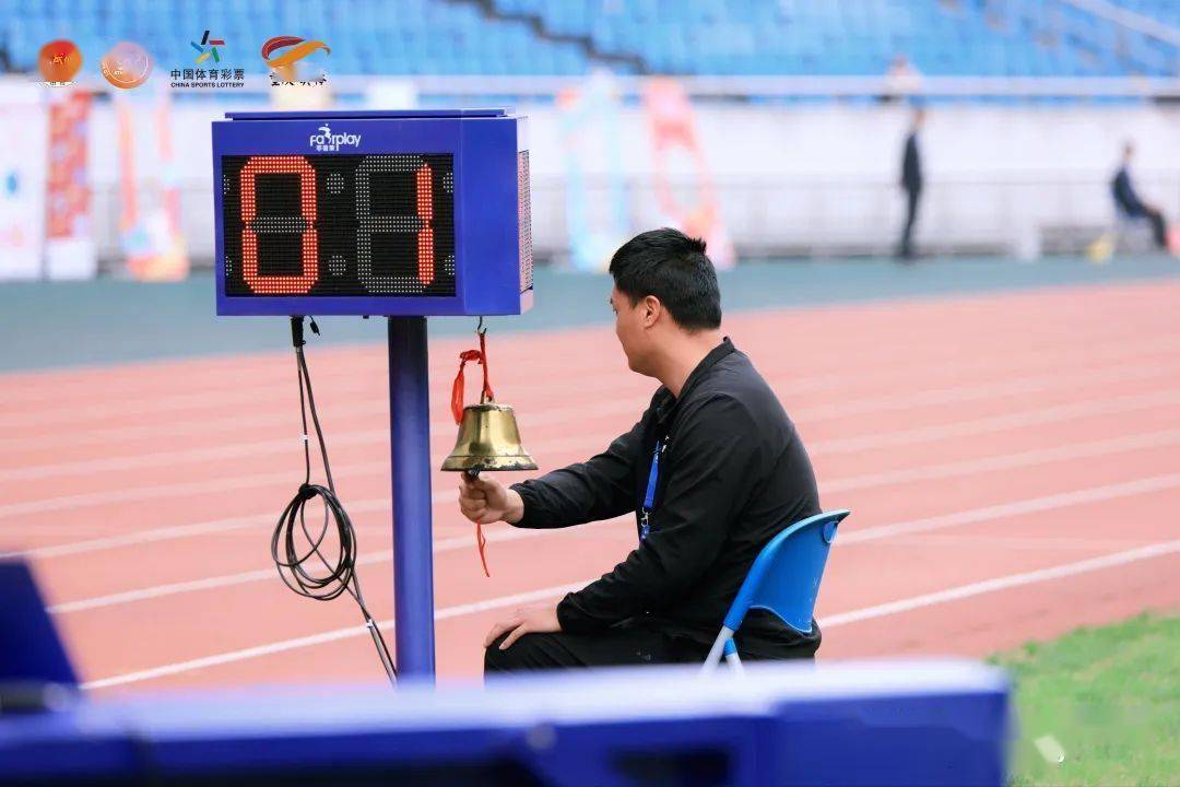 爱游戏app-比赛中的精彩瞬间，让人热血沸腾