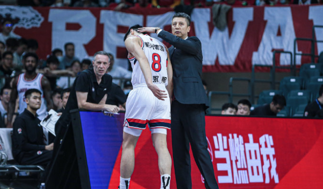 河北队全队表现不俗，取得胜利保住季后赛资格的简单介绍