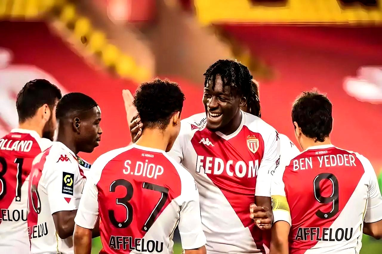 爱游戏登录-摩纳哥主场不敌圣埃蒂安，遭遇连败的简单介绍