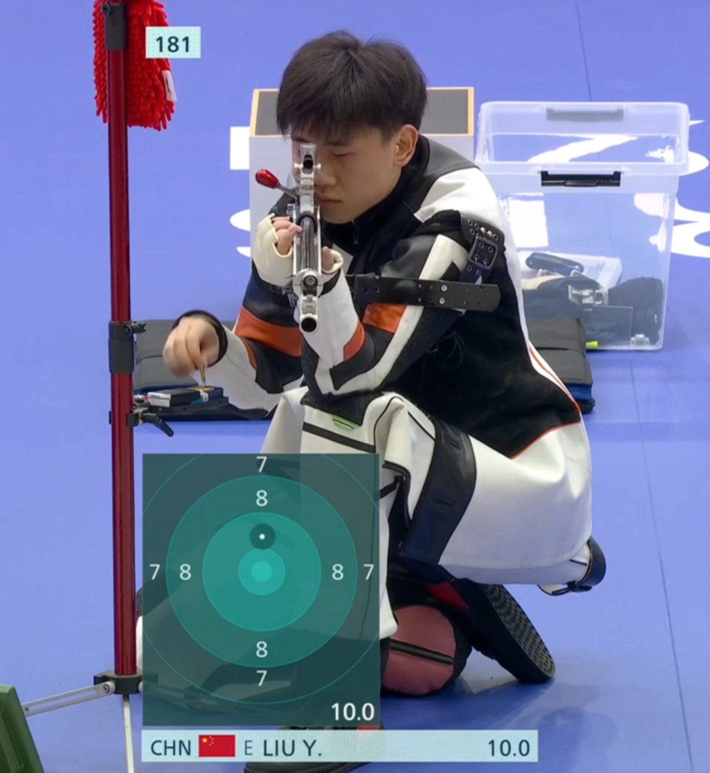 射击项目出现冷门选手，夺得第一名