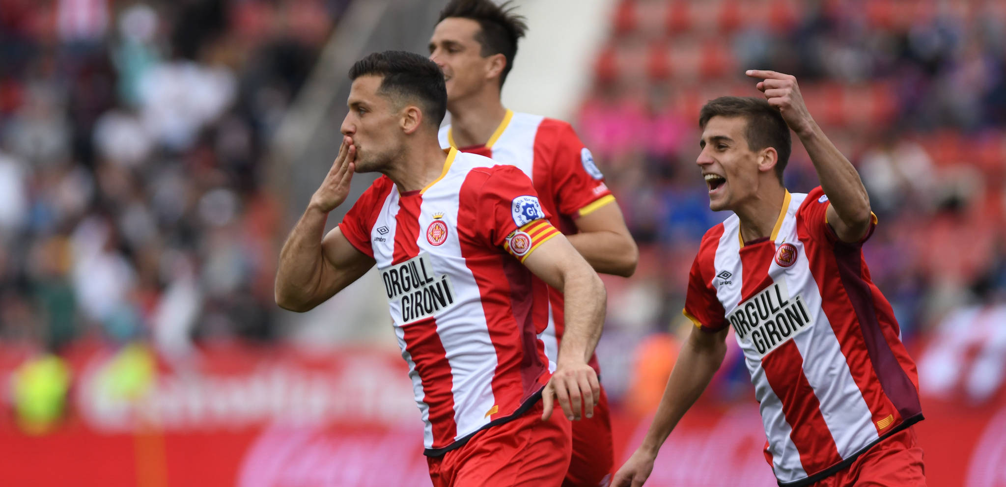 爱游戏登录入口-赫罗纳队迎来一场成功的比赛