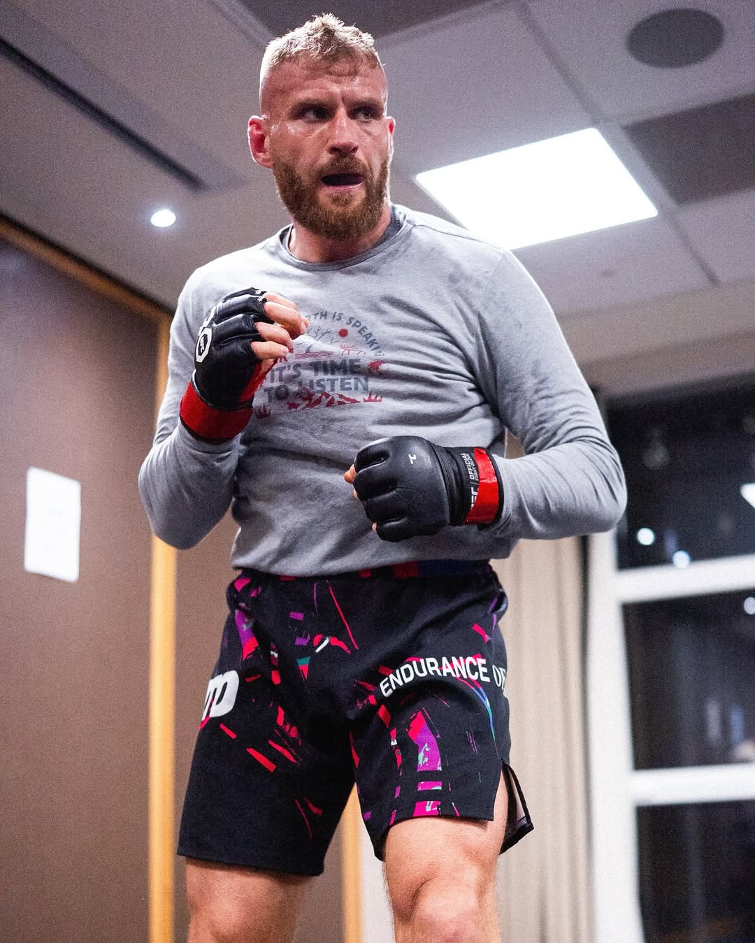 关于布拉格斯拉维亚取胜晋级,展现强劲实力的信息 关于布拉格斯拉维亚取胜晋级,展现强劲实力的信息