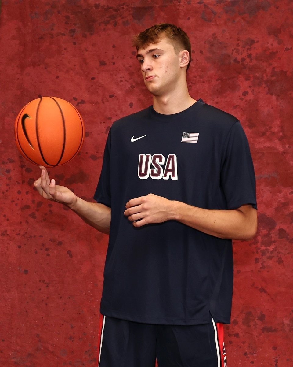 青年篮球锦标赛收官，美国队夺冠